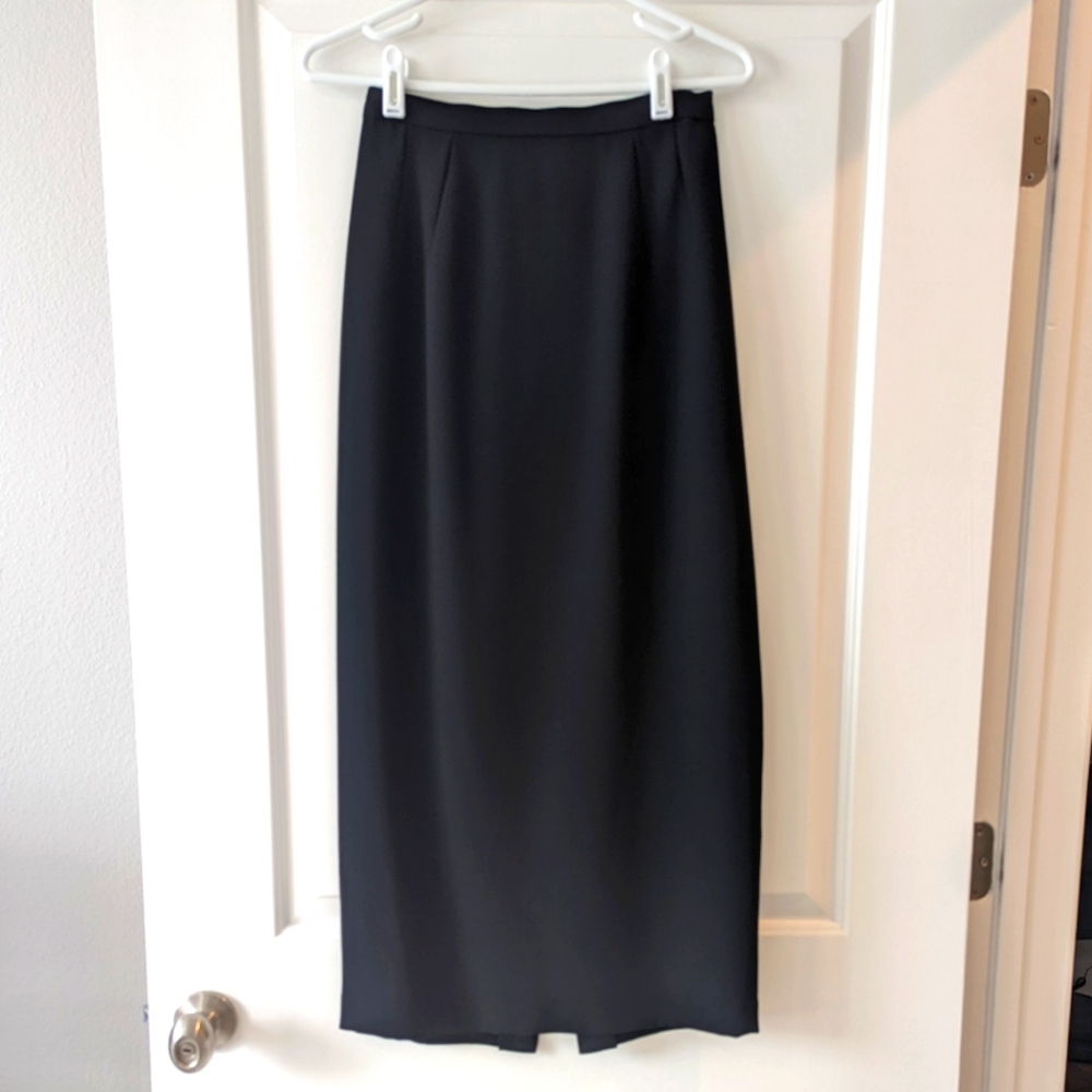 Long black skirt, never worn